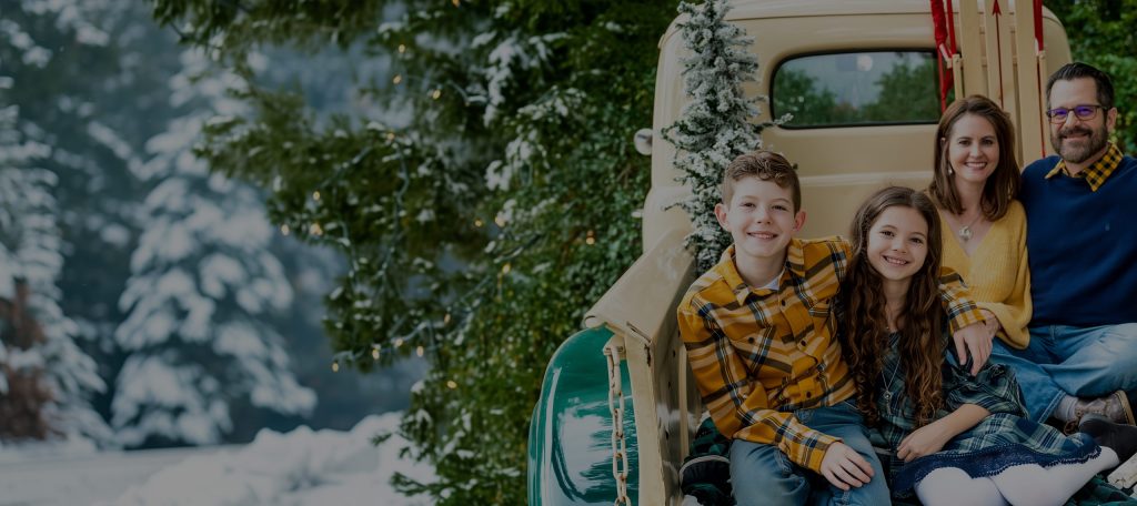 The Yeager Family in a wintery setting